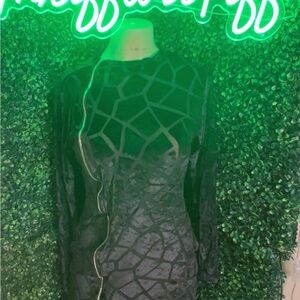 Elegant Black Velvet Women's Jacket